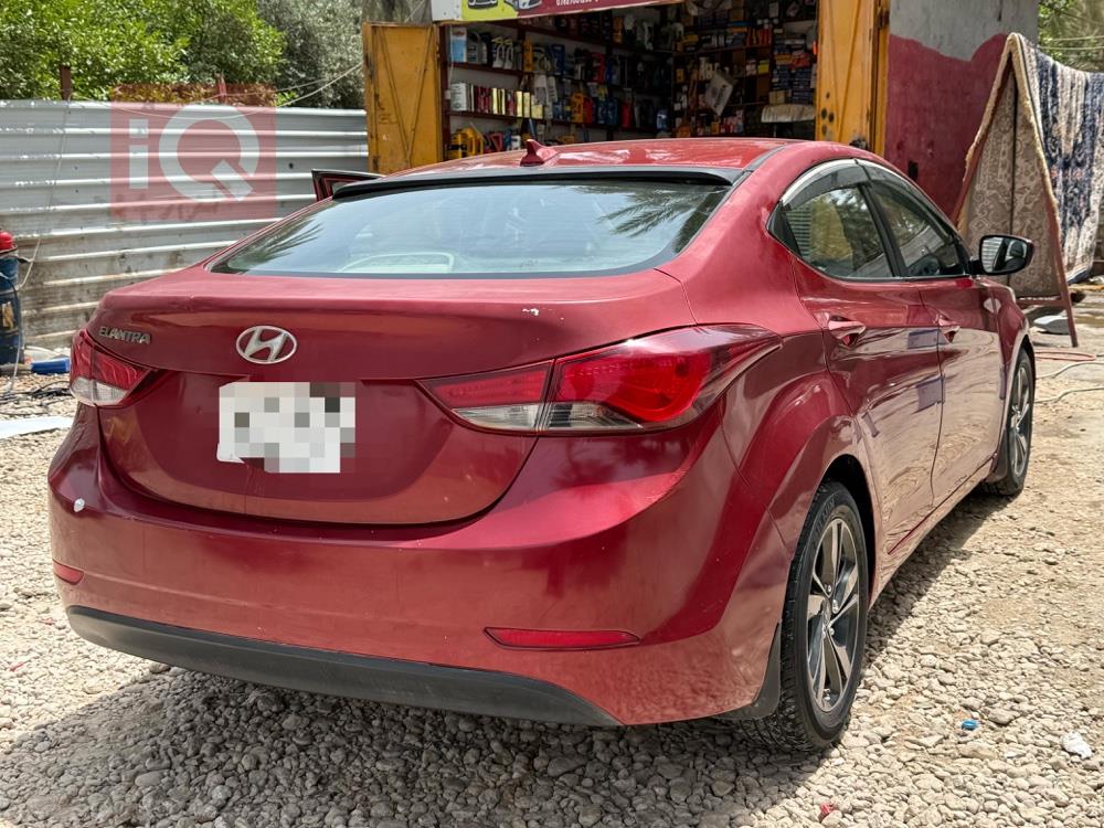 هیوندای ئەلەنترا
